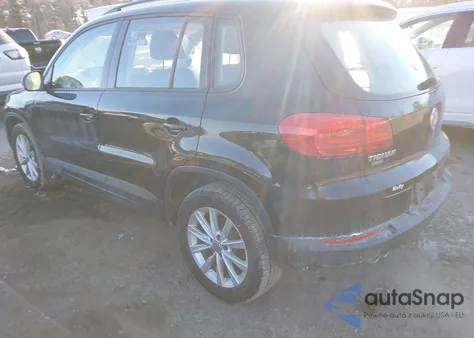 2017 Volkswagen Tiguan z USA, uszkodzony, nr VIN WVGBV7AX8HK049196